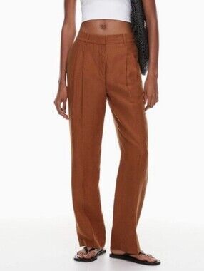 Aritzia Wilfed The Effortless Pant High Rise Wide Leg Pleated Brown Sz 2